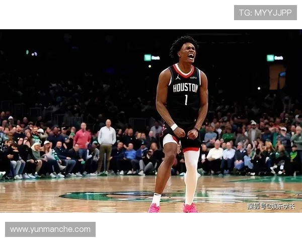 阿门：担当控卫角色让我感到很棒 范弗里特给予我许多宝贵建议